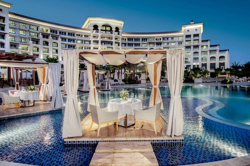 Waldorf-Astoria-Dubai-Palm-Jumeirah-pool