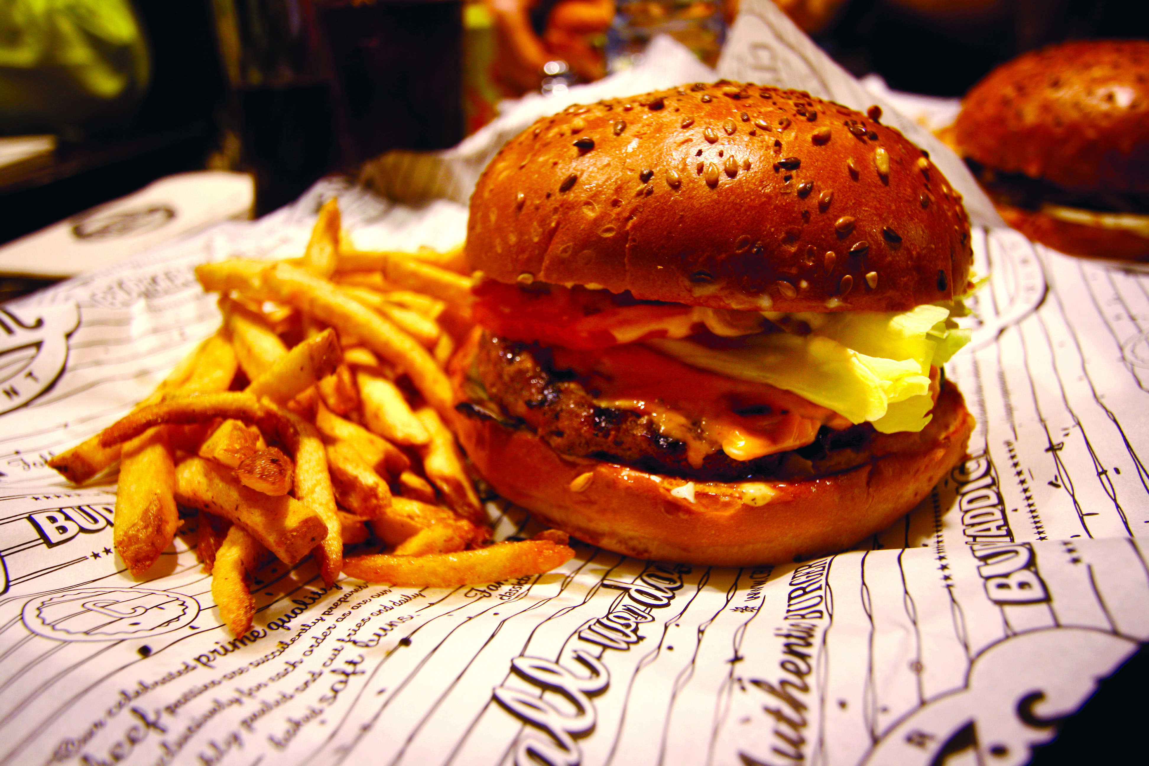 Pinnacle Launches Classic Burger Joint in Dubai | Hotel ...