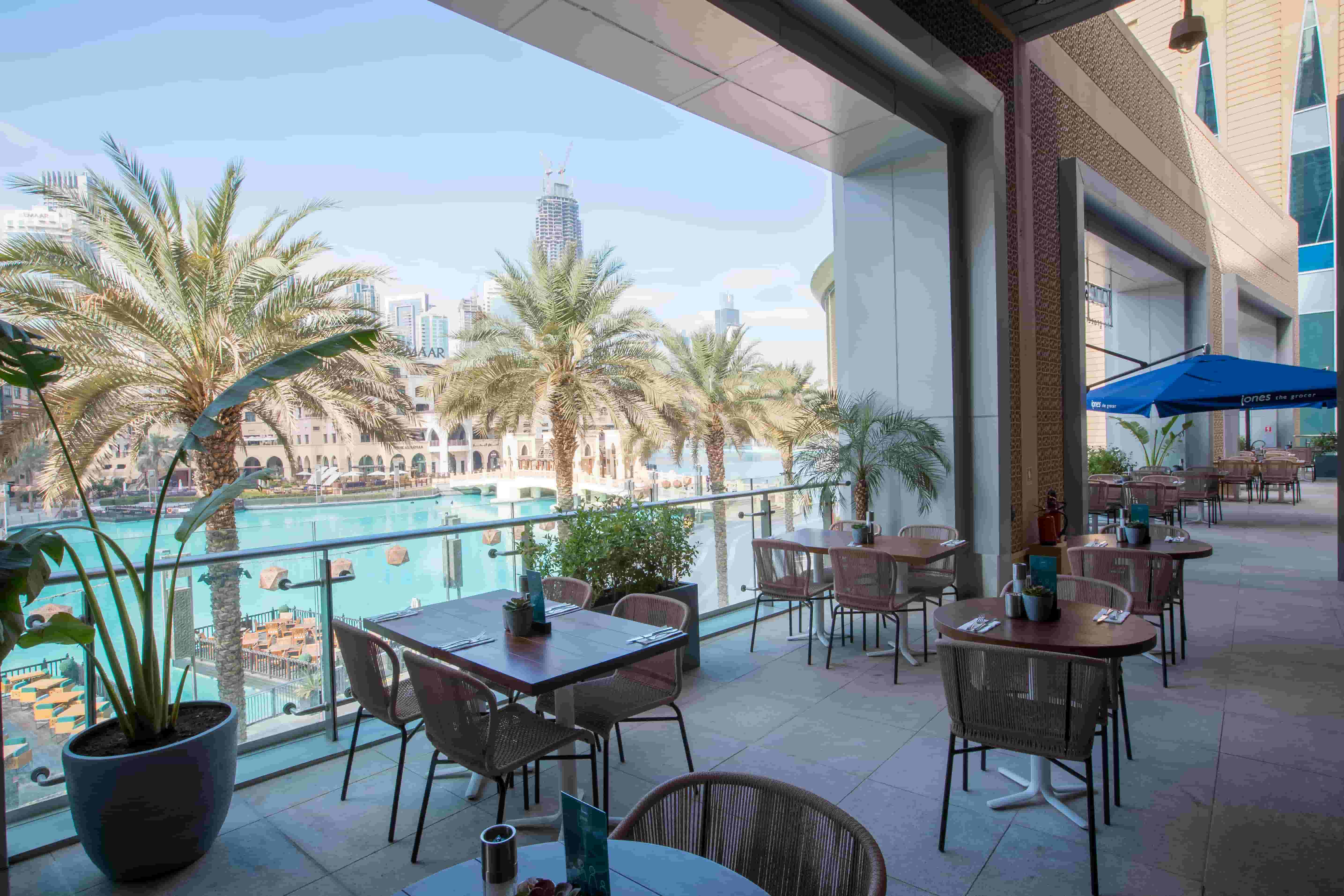 Jones the Grocer Dubai Mall - restaurant terrace