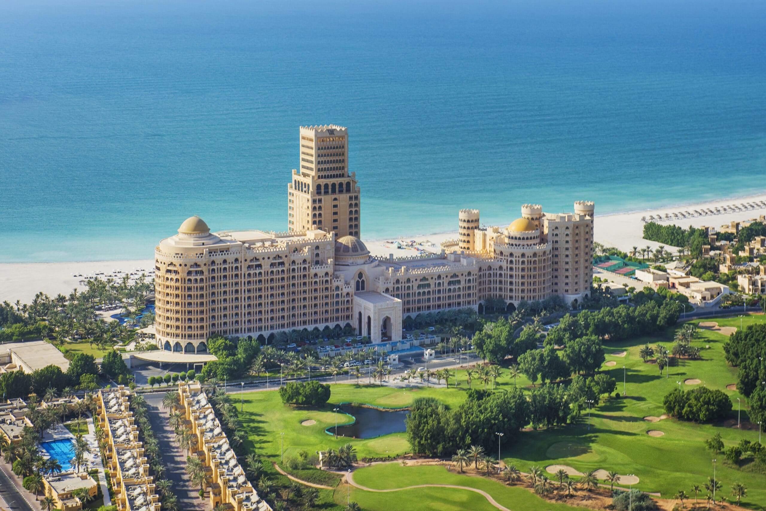 LIVE UNFORGETTABLE MOMENTS THIS SUMMER WITH A SUITE STAYCATION AT WALDORF ASTORIA RAS AL KHAIMAH