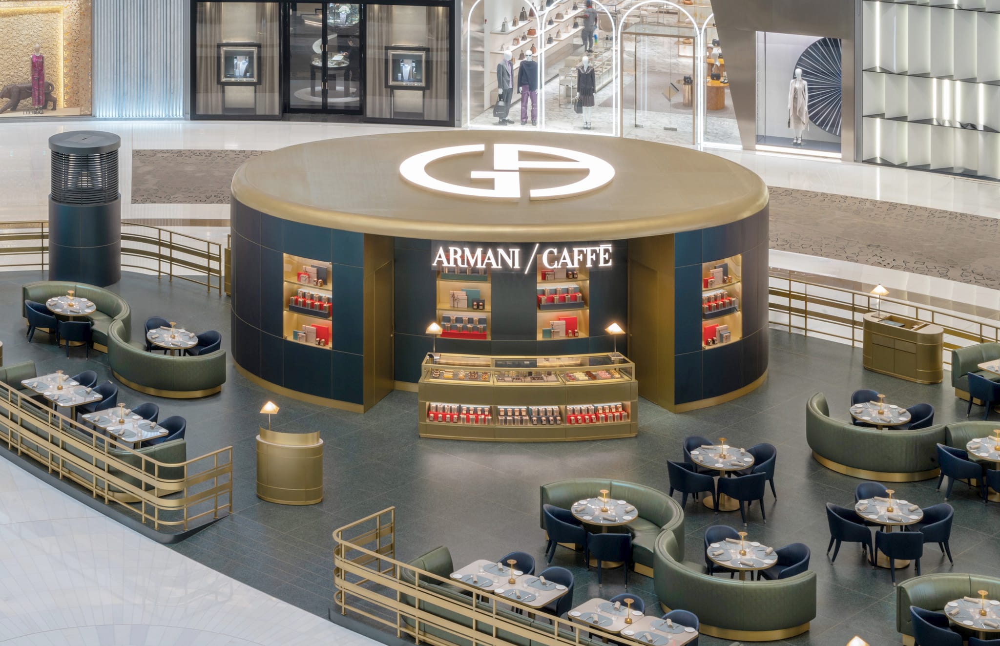 ARMANI/CAFFÈ DEBUTS AT DUBAI MALL FASHION AVENUE - Hotel News ME