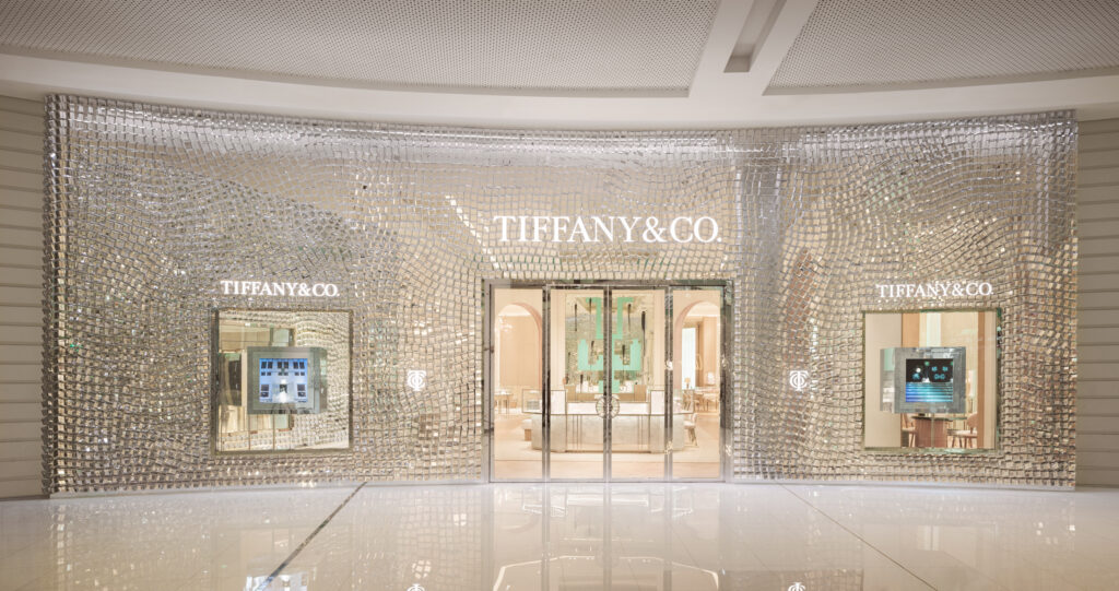 Tiffany & Co reinvents the pop-up store in the heart of Paris 