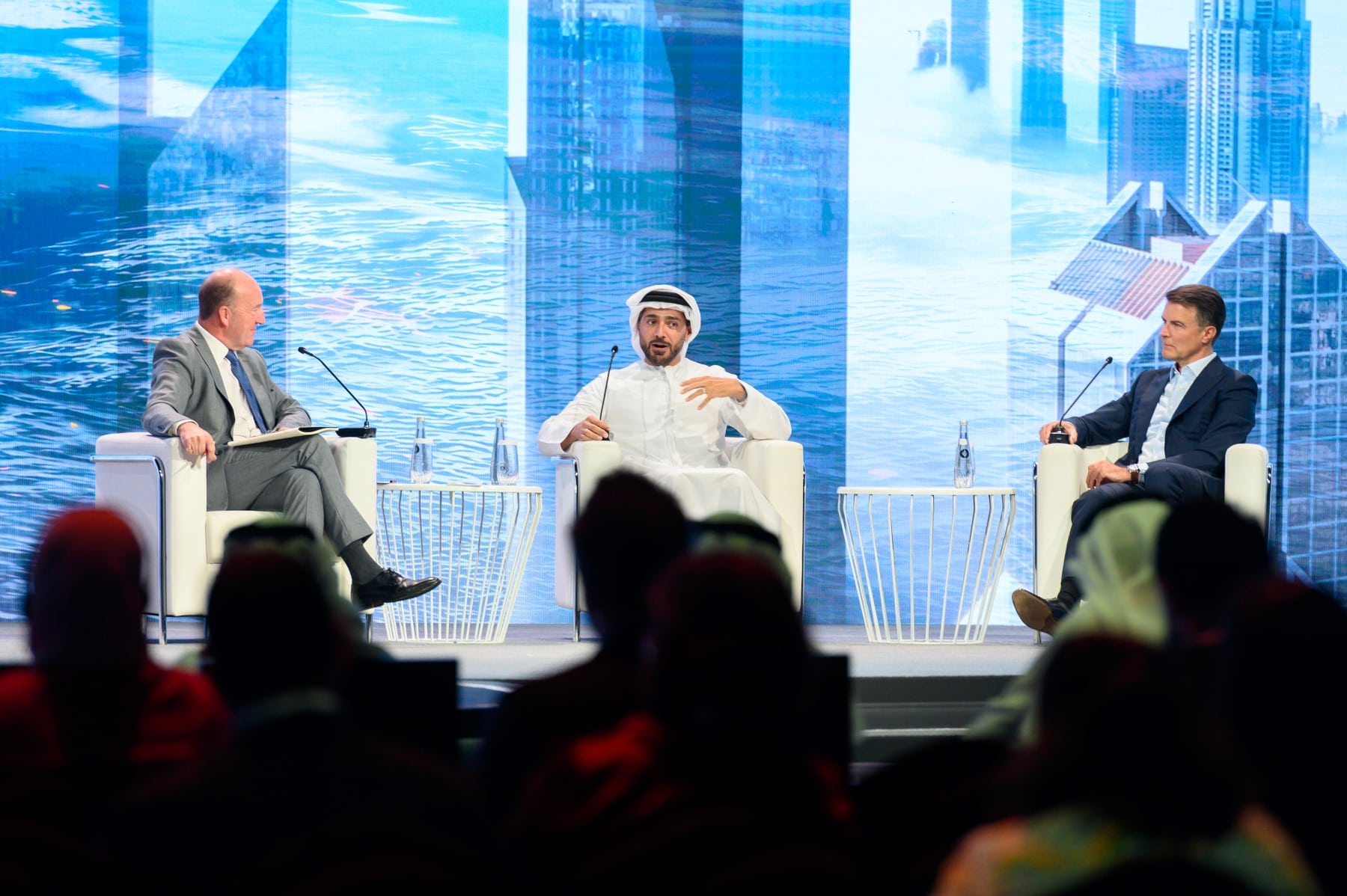 DUBAI BUSINESS FORUM EXPLORES THE ROLE OF ADVANCED TECHNOLOGY IN TRANSFORMING BUSINESS AND THE CHANGING FACE OF THE WORKFORCE